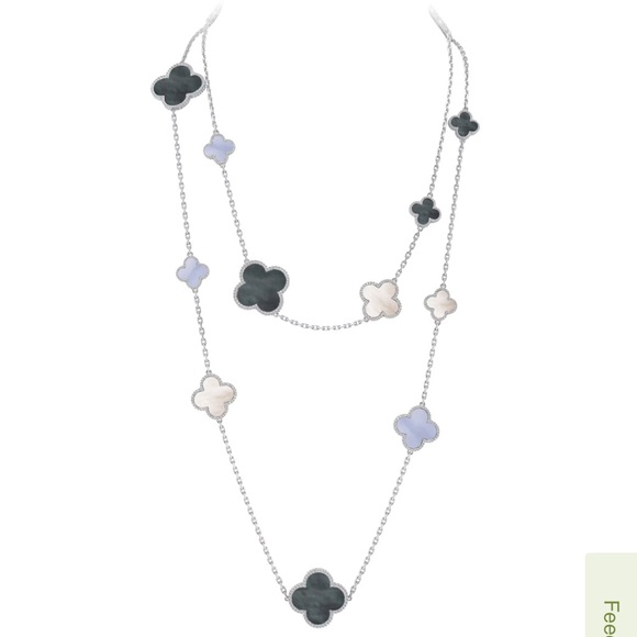 SOLD ♥️ Van Cleef & Arpels Magic Alhambra bracelet - Picture 3 of 16